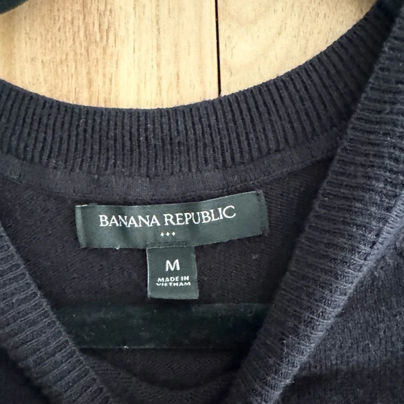 Banana Republic Sleeveless Sweater Tank Top Layers Size Medium Black Crew Neck - Picture 6 of 7
